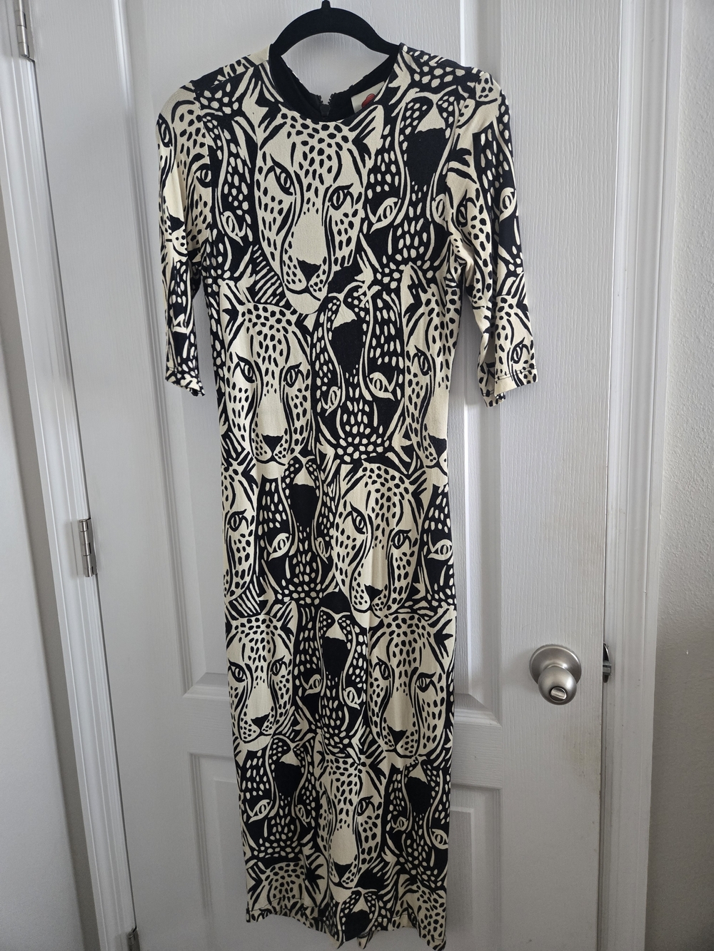 FARM Rio Black & Cream Leopard-Graphic Midi Dress